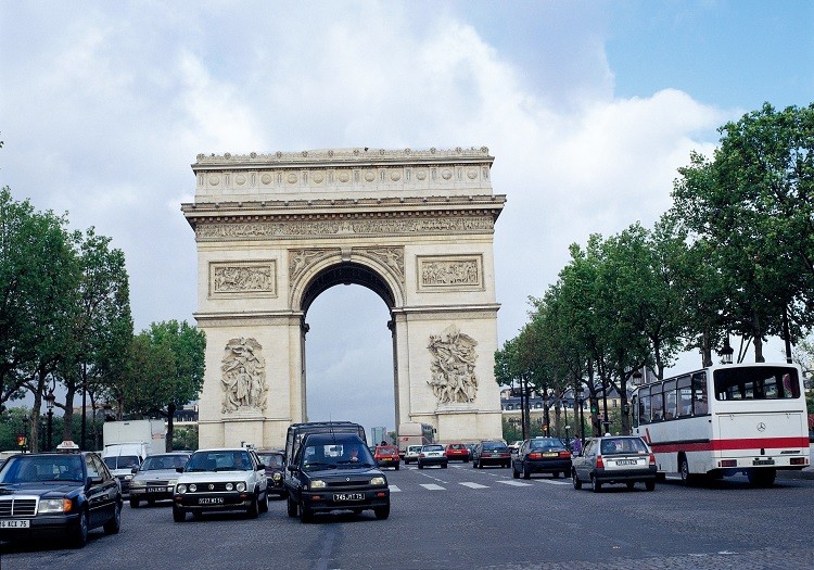 Czy warto pojechać do Paryża?